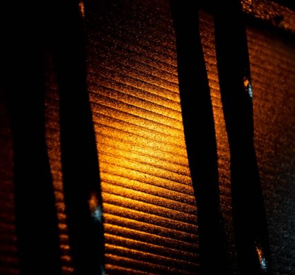 Photo Travertine wall light